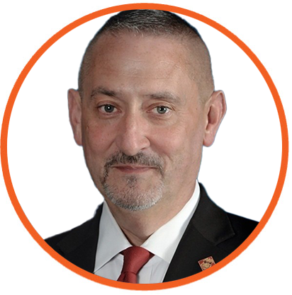 Daniel Board headshot